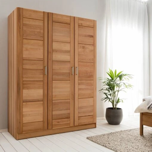 Armoire Landvetter -Mobilier De Maison 1000195501 200513 13544000002 MOOD DETAILS P000000001000195501 mood