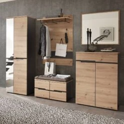 Armoire Moosic I -Mobilier De Maison 1000209812 201109 06033000012 MOOD DETAILS P000000001000209812 mood