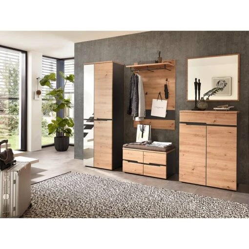 Armoire Moosic I -Mobilier De Maison 1000209812 211130 153706000029 MOOD DETAILS P000000001000209812 mood