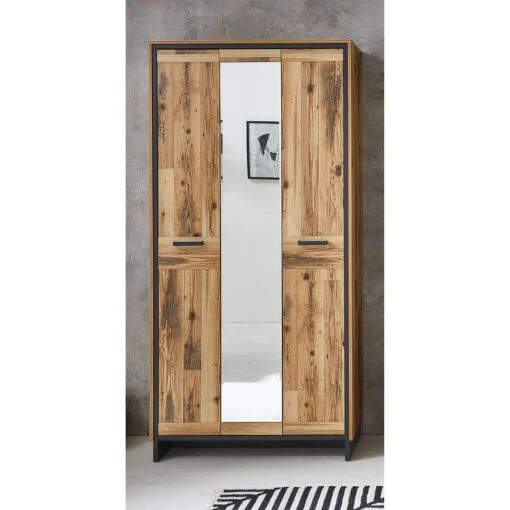 Armoire Priay II -Mobilier De Maison 1000220684 200819 06365000104 MOOD DETAILS P000000001000220684 mood